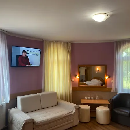 Guest house Madams - Palic-serbia