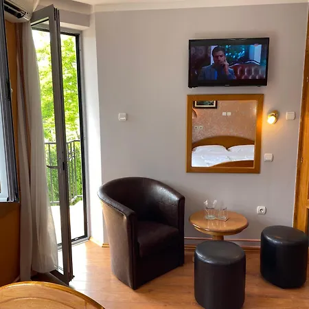 Guest house Madams - Palic-serbia Palic