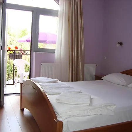 Guest house Madams - Palic-serbia