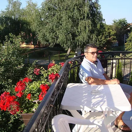 Guest house Madams - Palic-serbia
