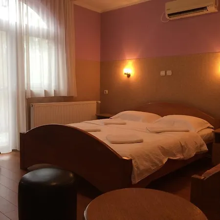 Guest house Madams - Palic-serbia Palic