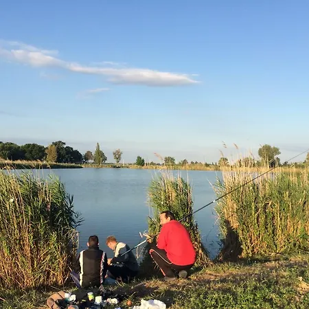 Madams - Palic-serbia 3*